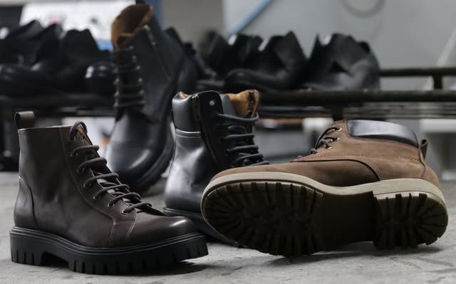 Luca Scarpe leather boots